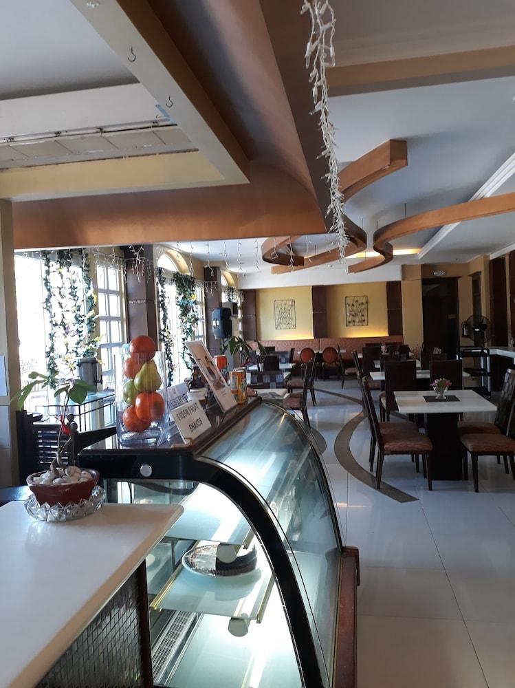 Hotel Venezia Legazpi Extérieur photo